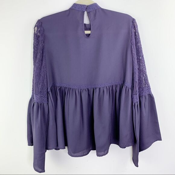 Sun & Shadow Purple Lace Inset Peplum Top Bell Sleeves M - Picture 2 of 15